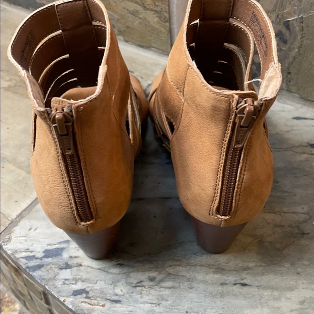 Vionic Harlow Open-Toe Ankle Bootie Size 8 - image 7